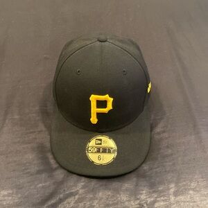Pittsburgh pirates fitted cap